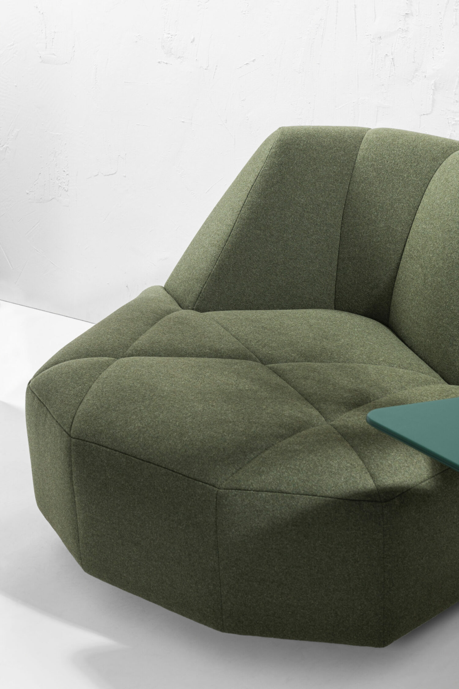 CRYSTAL LOUNGE CHAIR – Image 5