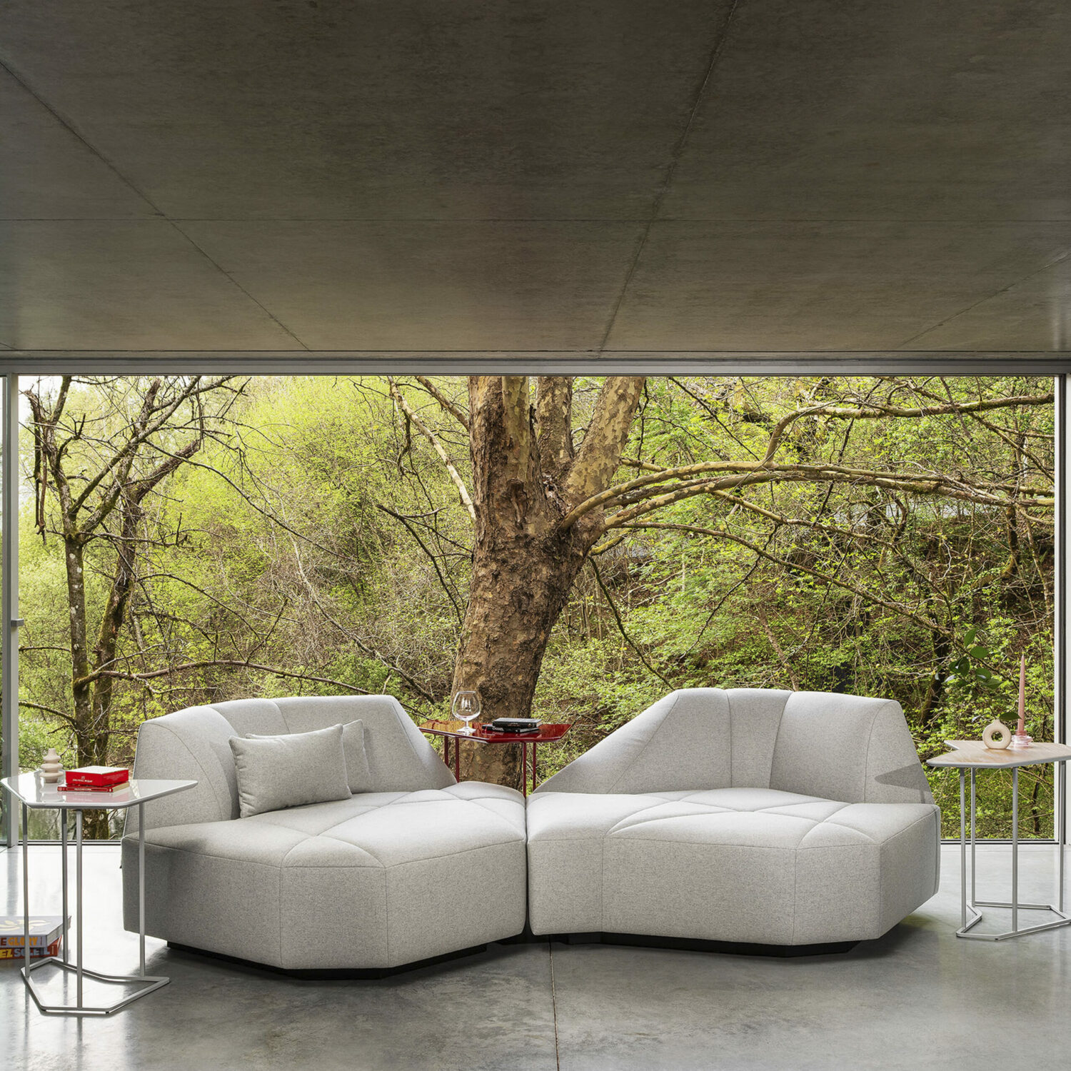 CRYSTAL GRAND SOFA – Image 3